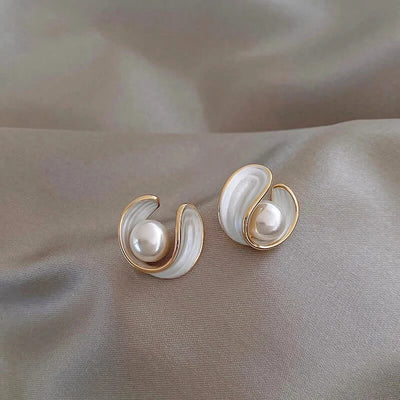 Orecchini di Opale Bianco di Lusso con Perle in Oro