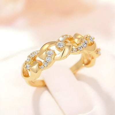 Anello Elegante con Maglia Dorata