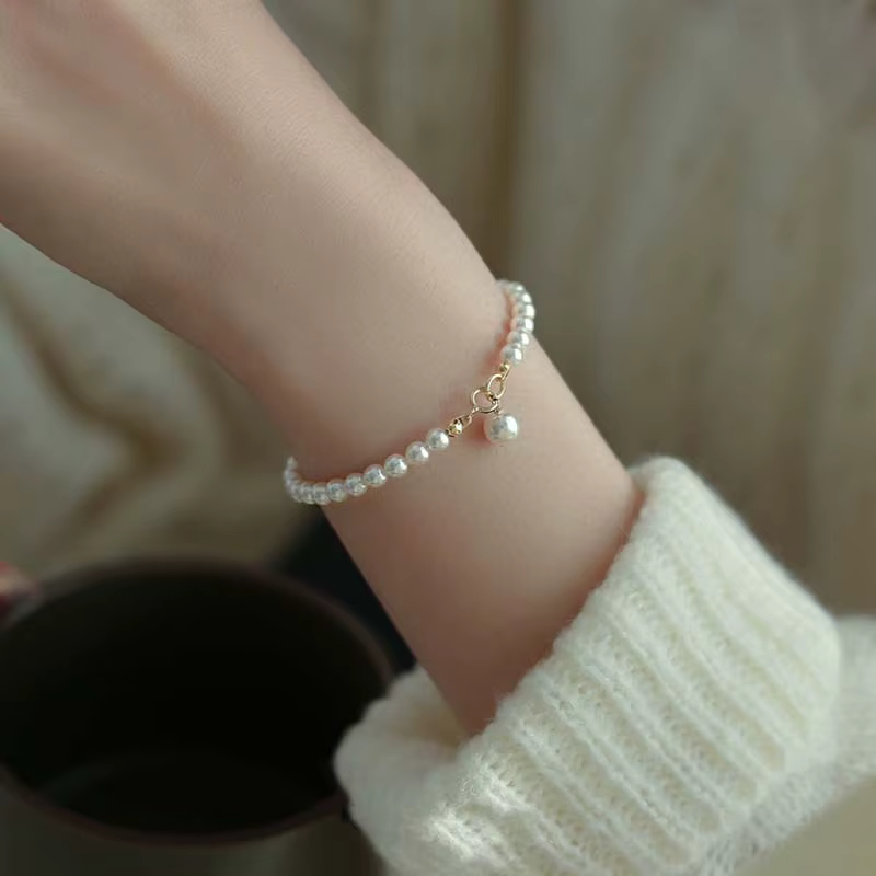 Bracciale di Lusso in Argento con Margherita