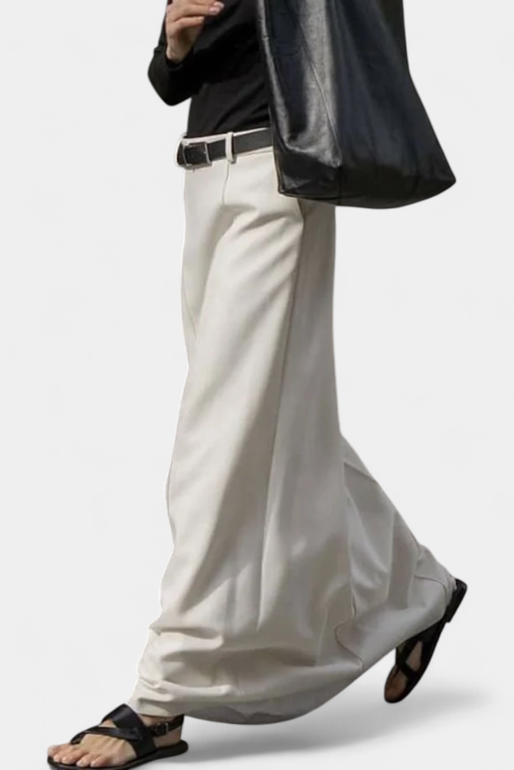Gonna H-Line Ada con Stile Urbano e Moderno per un Look Elegante e Attuale
