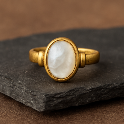 Anello Eleganza Chic con Perla