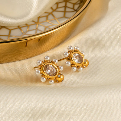 Orecchini Chic in Oro con Perle