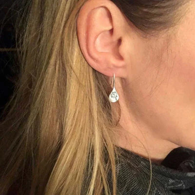 Orecchini Esclusivi in Argento a Forma di Foglia di Dente di Leone