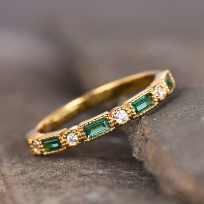 Alex - Anello in Oro con Zirconia Incastonata Verde